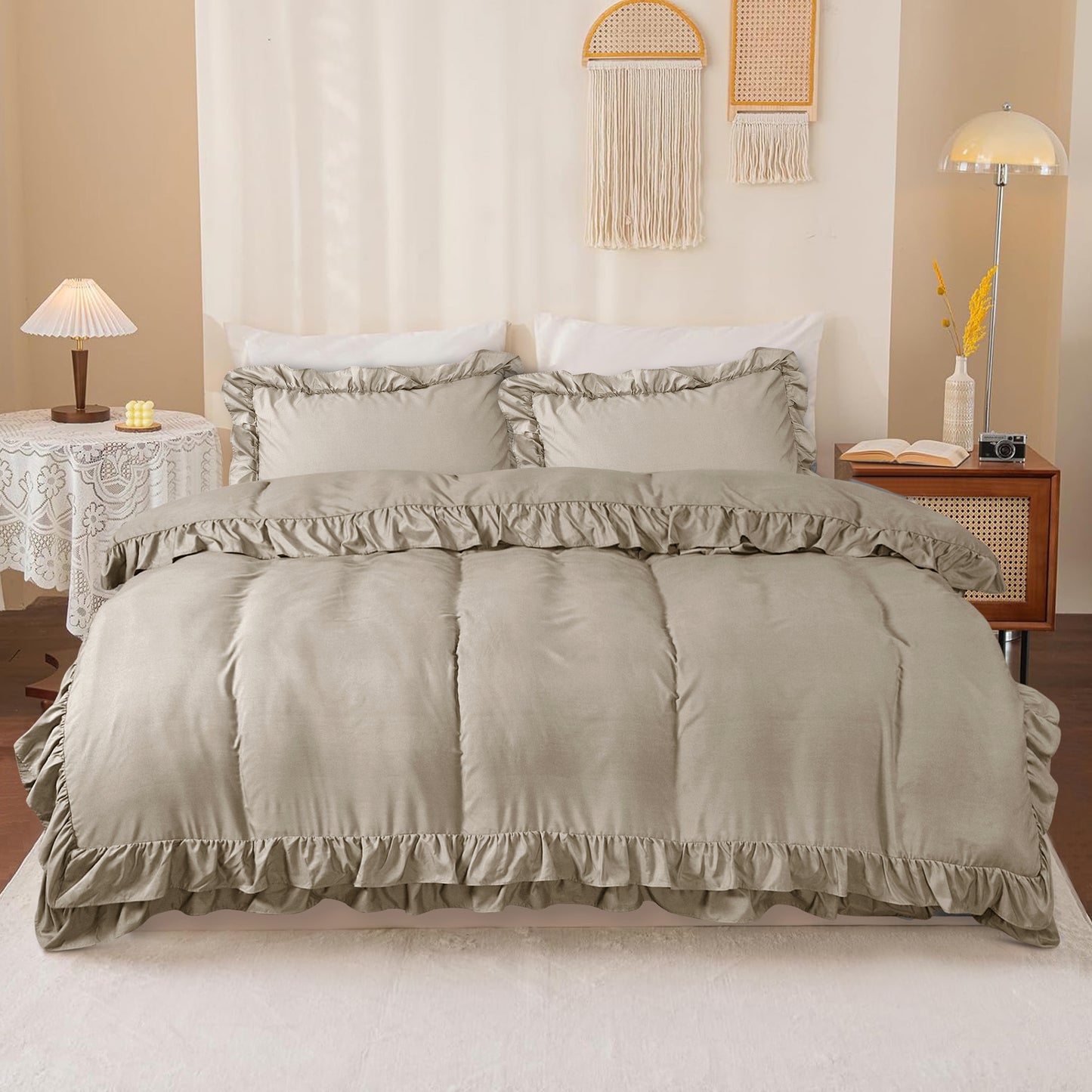 Ruffled Borders Duvet Cover Set