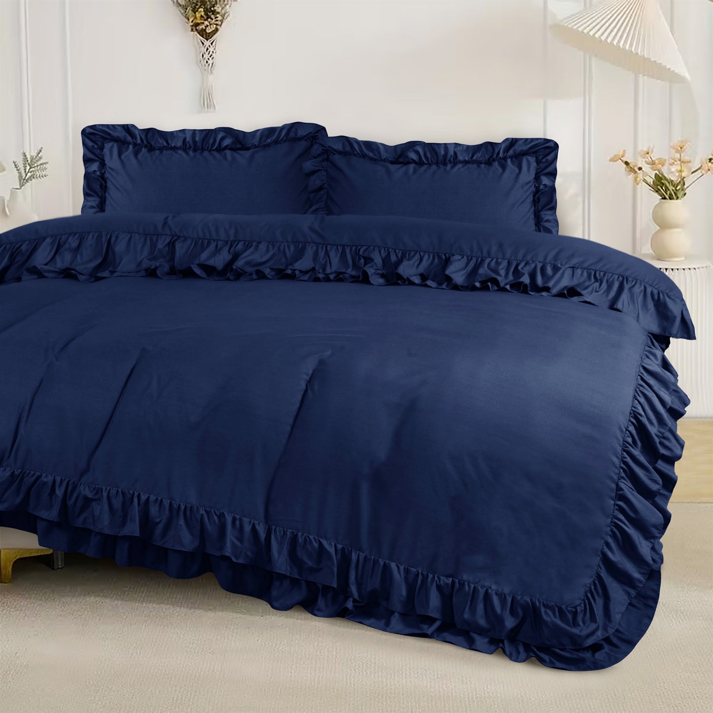 Ruffled Borders Duvet Cover Set
