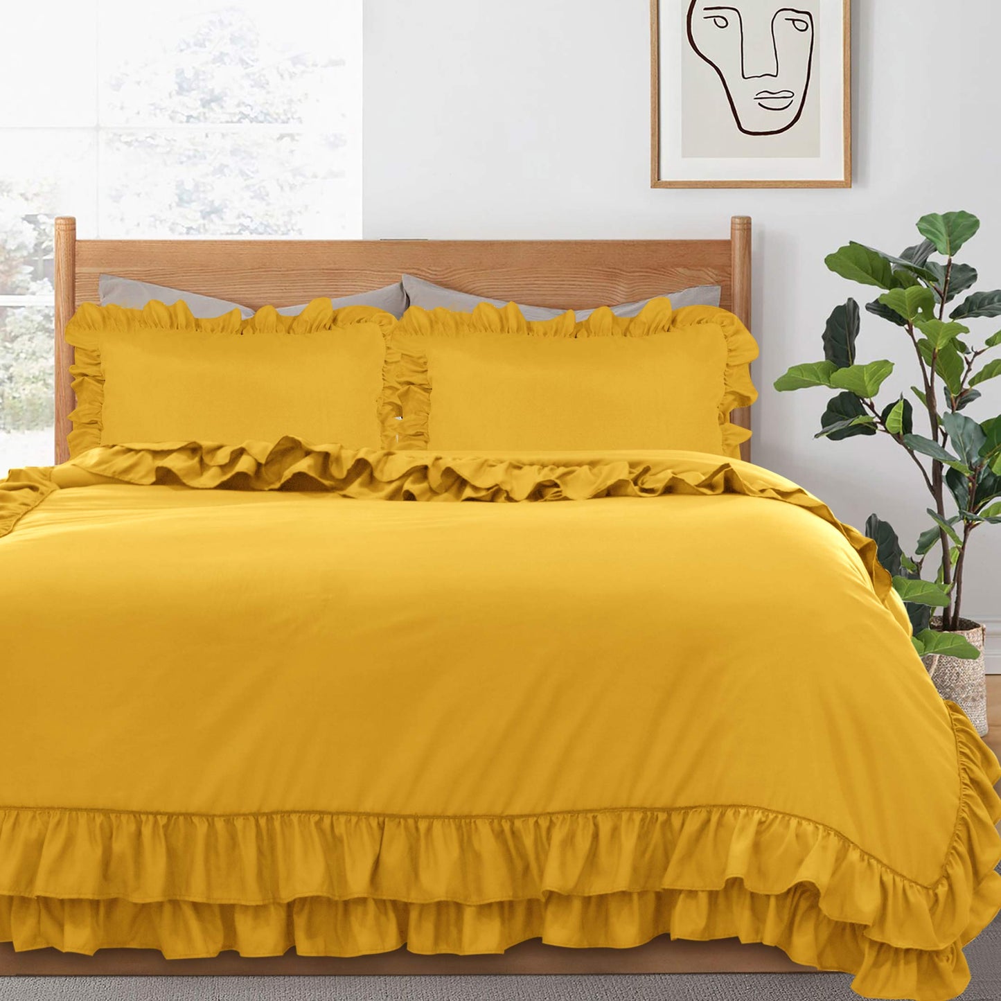 Ruffled Borders Duvet Cover Set