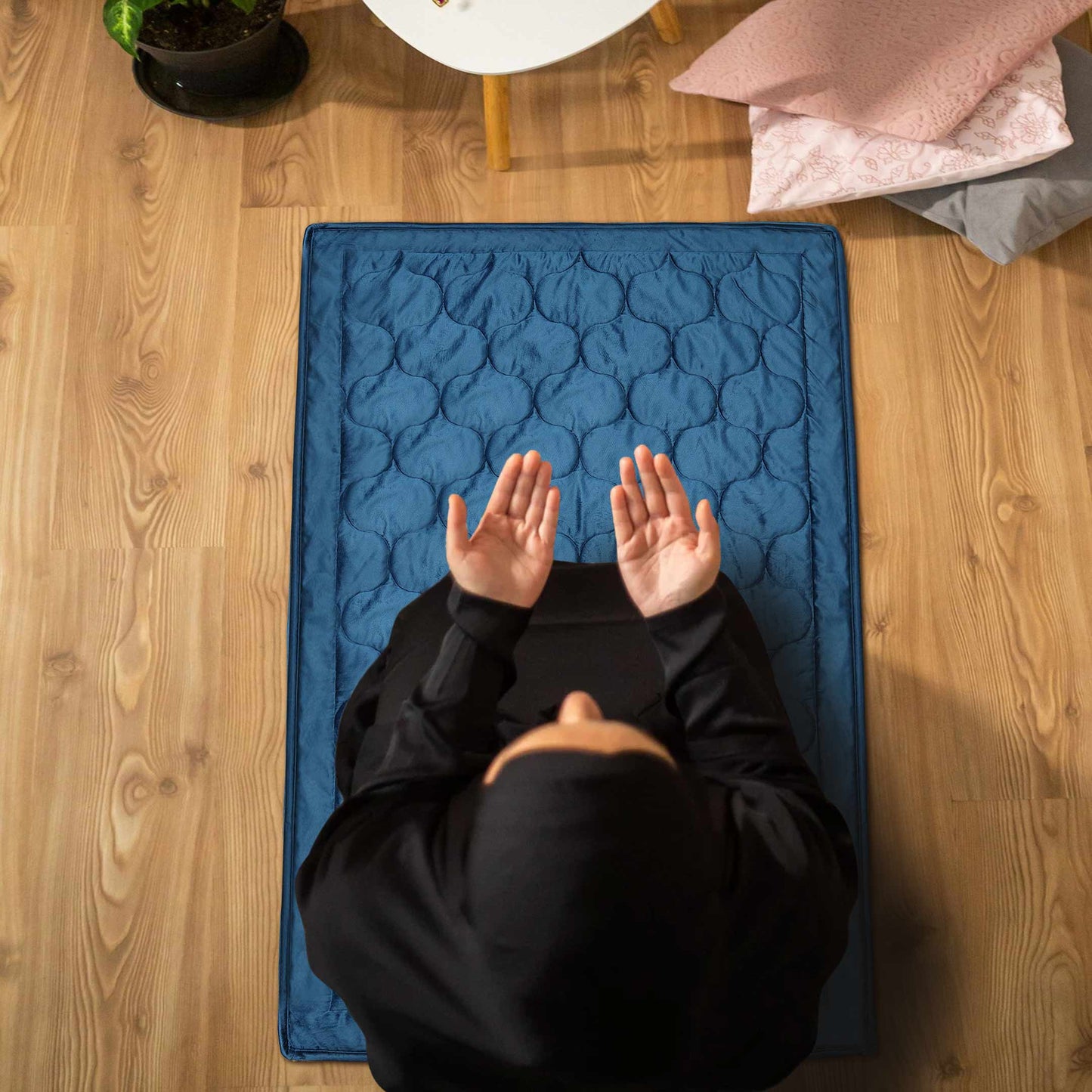 Cushioned Velvet Prayer Mat