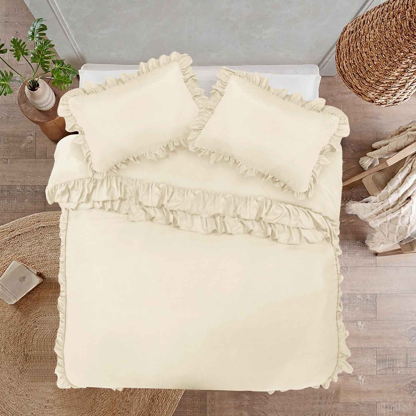 Ruffled Borders Duvet Cover Set